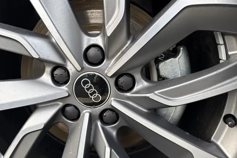  Audi Q2 1.5 TFSI CoD 35 S line S Tronic Euro 6 (s/s) 5dr Thumbnail #26