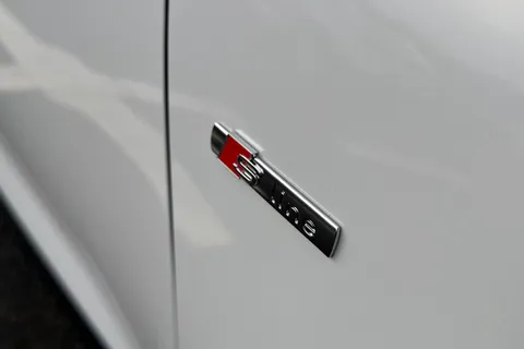  Audi Q2 1.5 TFSI CoD 35 S line S Tronic Euro 6 (s/s) 5dr Thumbnail #27