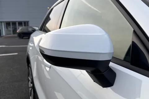  Audi Q2 1.5 TFSI CoD 35 S line S Tronic Euro 6 (s/s) 5dr Thumbnail #28