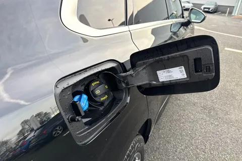  Audi Q3 2.0 TDI S line S Tronic Euro 6 (s/s) 5dr Thumbnail #31