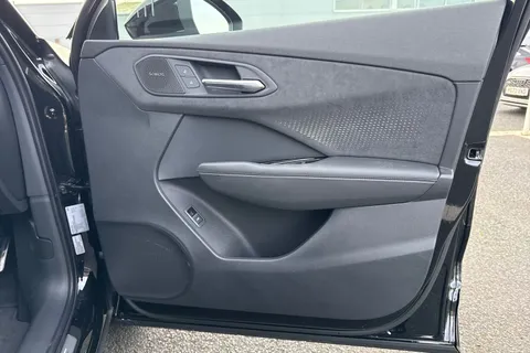  Audi Q3 2.0 TDI S line S Tronic Euro 6 (s/s) 5dr Thumbnail #48