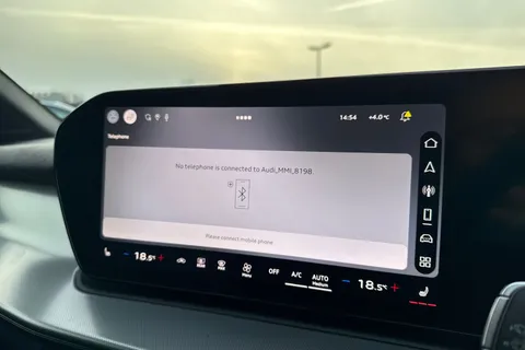  Audi Q3 2.0 TDI S line S Tronic Euro 6 (s/s) 5dr Thumbnail #59