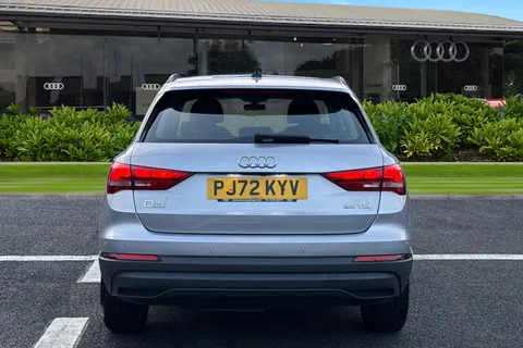 PJ72KYV Audi Q3 Technik 35 TDI  150 PS S tronic Thumbnail #5