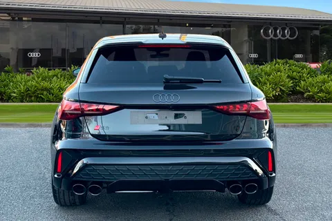  Audi S3 2.0 TFSI Vorsprung Sportback S Tronic quattro Euro 6 (s/s) 5dr Thumbnail #5