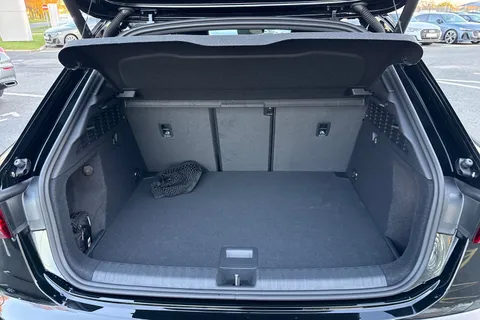  Audi S3 2.0 TFSI Vorsprung Sportback S Tronic quattro Euro 6 (s/s) 5dr Thumbnail #7