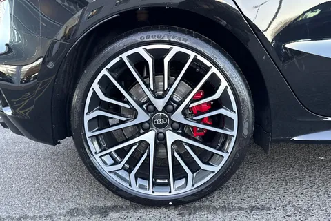  Audi S3 2.0 TFSI Vorsprung Sportback S Tronic quattro Euro 6 (s/s) 5dr Thumbnail #12