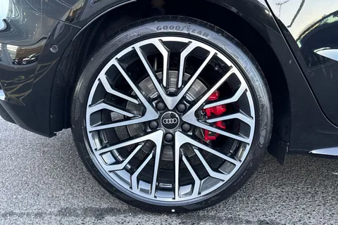  Audi S3 2.0 TFSI Vorsprung Sportback S Tronic quattro Euro 6 (s/s) 5dr Thumbnail #13