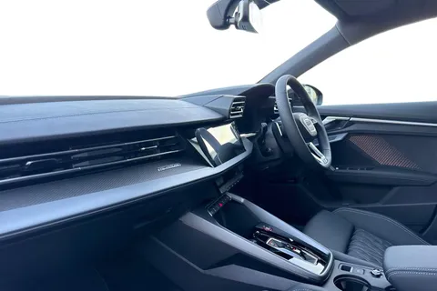  Audi S3 2.0 TFSI Vorsprung Sportback S Tronic quattro Euro 6 (s/s) 5dr Thumbnail #15