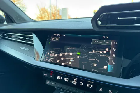  Audi S3 2.0 TFSI Vorsprung Sportback S Tronic quattro Euro 6 (s/s) 5dr Thumbnail #17