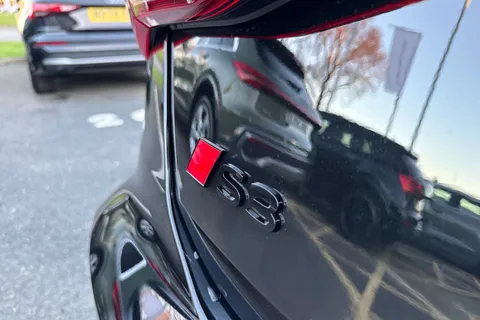  Audi S3 2.0 TFSI Vorsprung Sportback S Tronic quattro Euro 6 (s/s) 5dr Thumbnail #33