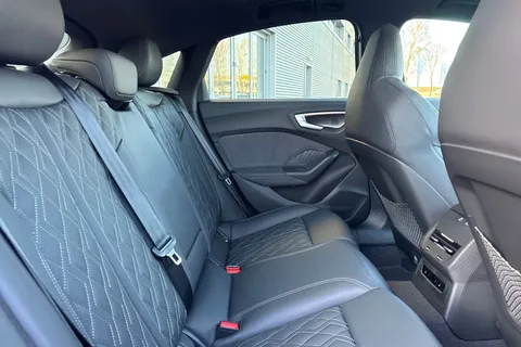  Audi S5 3.0 TFSI Edition 1 Saloon S Tronic quattro Euro 6 (s/s) 5dr Thumbnail #38