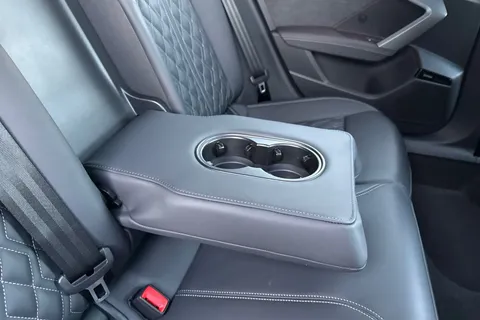  Audi S3 2.0 TFSI Vorsprung Sportback S Tronic quattro Euro 6 (s/s) 5dr Thumbnail #42