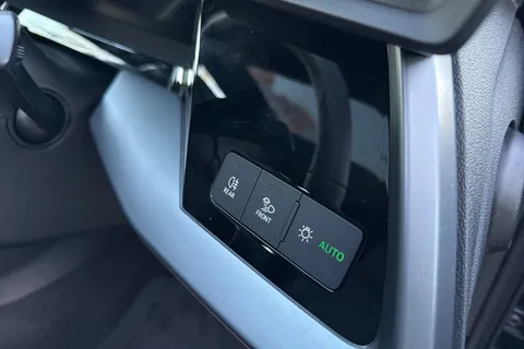  Audi S3 2.0 TFSI Vorsprung Sportback S Tronic quattro Euro 6 (s/s) 5dr Thumbnail #47