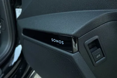  Audi S3 2.0 TFSI Vorsprung Sportback S Tronic quattro Euro 6 (s/s) 5dr Thumbnail #50