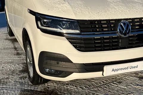 PK74OEW Volkswagen Transporter T32 Kombi Highline LWB 150 PS 2.0 TDI 6sp Manual Thumbnail #10