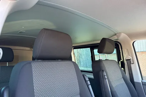 PK74OEW Volkswagen Transporter T32 Kombi Highline LWB 150 PS 2.0 TDI 6sp Manual Thumbnail #25