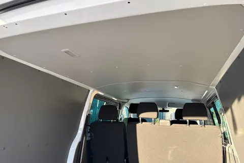 PK74OEW Volkswagen Transporter T32 Kombi Highline LWB 150 PS 2.0 TDI 6sp Manual Thumbnail #30