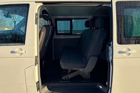 PK74OEW Volkswagen Transporter T32 Kombi Highline LWB 150 PS 2.0 TDI 6sp Manual Thumbnail #32