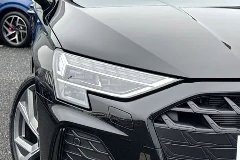  Audi A3 2.0 TDI Black Edition S Tronic Euro 6 (s/s) 4dr Thumbnail #9