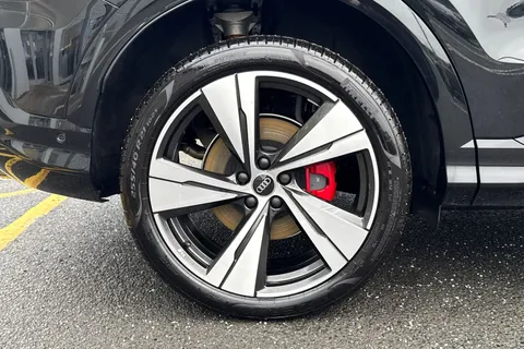  Audi Q5 2.0 TFSI Edition 1 Sportback S Tronic quattro Euro 6 (s/s) 5dr Thumbnail #12