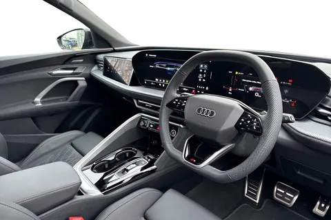  Audi Q5 2.0 TFSI Edition 1 Sportback S Tronic quattro Euro 6 (s/s) 5dr Thumbnail #14
