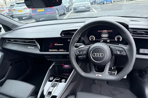  Audi A3 2.0 TDI Black Edition S Tronic Euro 6 (s/s) 4dr Thumbnail #18