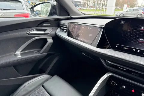  Audi Q5 2.0 TFSI Edition 1 Sportback S Tronic quattro Euro 6 (s/s) 5dr Thumbnail #20