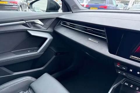  Audi A3 2.0 TDI Black Edition S Tronic Euro 6 (s/s) 4dr Thumbnail #20