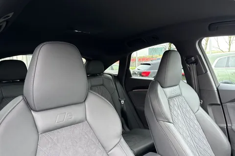  Audi Q5 2.0 TFSI Edition 1 Sportback S Tronic quattro Euro 6 (s/s) 5dr Thumbnail #24