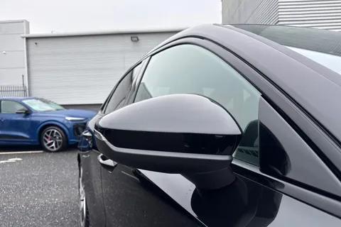  Audi A3 2.0 TDI Black Edition S Tronic Euro 6 (s/s) 4dr Thumbnail #28