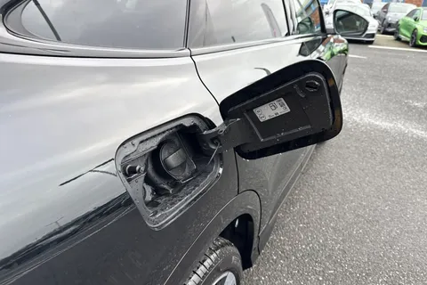  Audi Q5 2.0 TFSI Edition 1 Sportback S Tronic quattro Euro 6 (s/s) 5dr Thumbnail #32