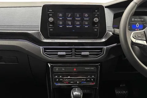 KP25APK Volkswagen T-Cross 1.0 TSI 115 Style 5dr DSG Thumbnail #11