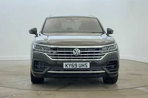 KY69UHS Volkswagen Touareg 3.0 V6 TDI 4M R-Line Tech ⭐Towbar, Sunroof, Professional chassis pack & mor Thumbnail #7