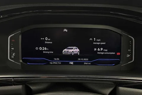 KM75DLX Volkswagen T-Roc 1.5 TSI Black Edition Plus 5dr DSG Thumbnail #11