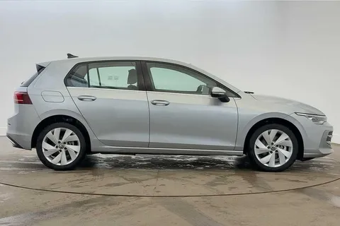 KM75BTZ Volkswagen Golf 1.5 TSI 204 Style eHybrid 5dr DSG Thumbnail #4