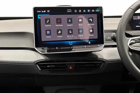 KP75ANU Volkswagen ID.3 Pro S 77kWh Match Hatchback 5dr Electric Auto (5 Seat) (204 ps) Thumbnail #13