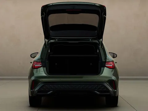  Audi A3 1.5 TFSI S line Sportback Euro 6 (s/s) 5dr Thumbnail #7