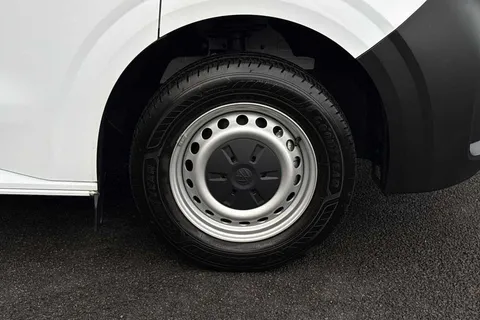 BG25EFF Volkswagen Transporter 2.0 TDI 110 Commerce Plus Van Thumbnail #22