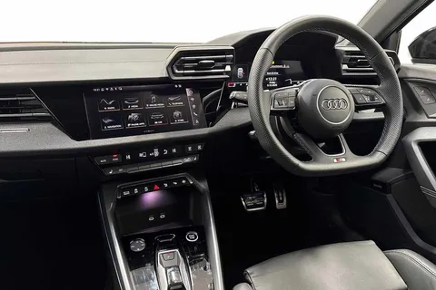 KJ25FLC Audi A3 35 TFSI Black Edition 5dr S Tronic Thumbnail #8