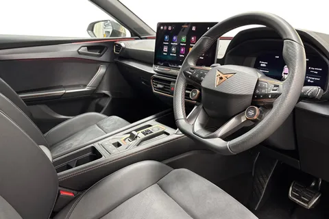 KP25VDL CUPRA Leon 1.5 eTSI 150 V2 5dr DSG Thumbnail #8