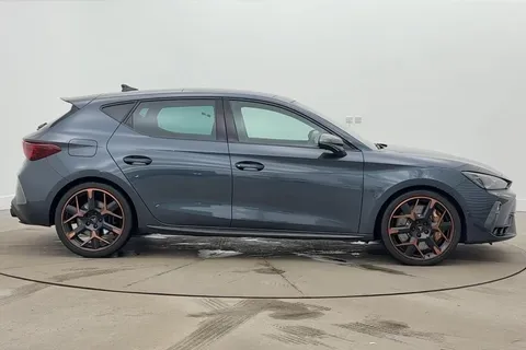 KP25FOT CUPRA Leon 2.0 TSI 300 VZ3 5dr DSG Thumbnail #5