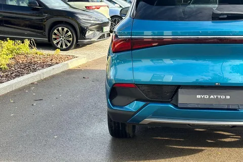 DG75PGF BYD ATTO 3 60.48kWh Design Auto 5dr Thumbnail #9