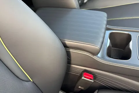 DG75PGF BYD ATTO 3 60.48kWh Design Auto 5dr Thumbnail #25