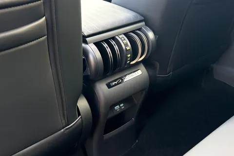 DG75PGF BYD ATTO 3 60.48kWh Design Auto 5dr Thumbnail #29