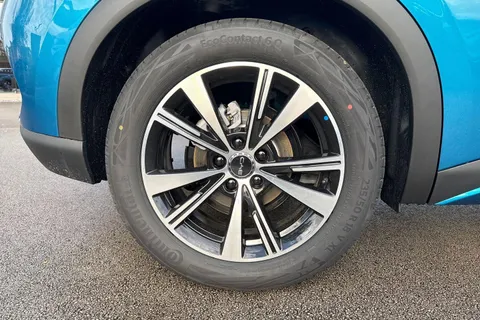 DG75PGF BYD ATTO 3 60.48kWh Design Auto 5dr Thumbnail #31