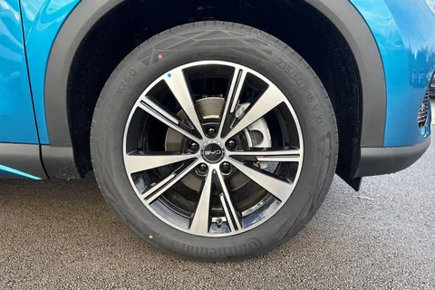 DG75PGF BYD ATTO 3 60.48kWh Design Auto 5dr Thumbnail #32