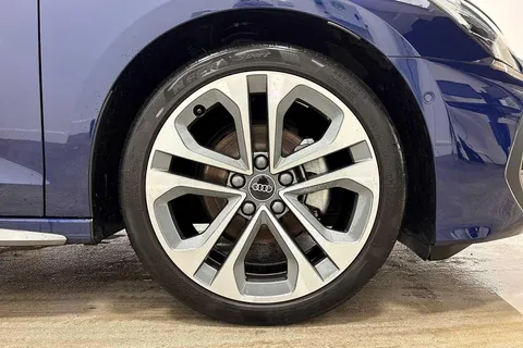 DK25XGF Audi A3 S line 35 TFSI  150 PS S tronic Thumbnail #5