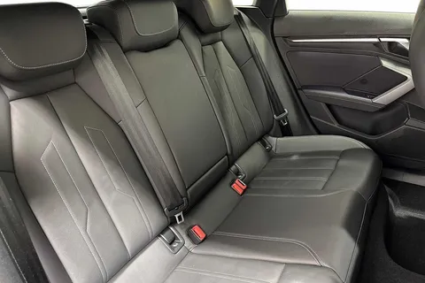 DK25XGF Audi A3 S line 35 TFSI  150 PS S tronic Thumbnail #9