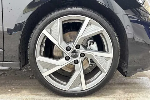 KM25FCO Audi A3 Black Edition 35 TFSI  150 PS S tronic Thumbnail #6