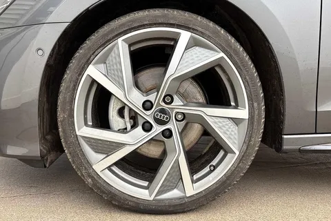 KN74ZPE Audi A3 Black Edition 35 TFSI  150 PS S tronic Thumbnail #6